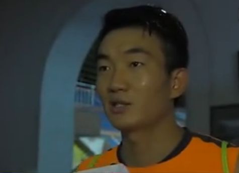 预告中主角们一路披荆斩棘，合成武器，克服重重危机，探索异世界的生存法则，努力寻找回家之路。