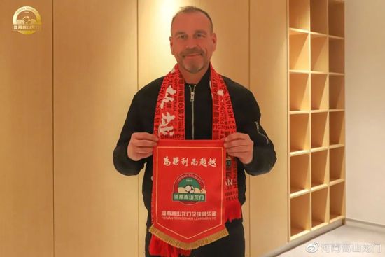 最终《使徒行者》大胜，郭晋安、佘诗曼赢帝后。