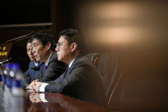 4月15日，影片官宣内地青年演员田曦薇配音女主角苏菲，并发布角色配音海报及“成为你的力量”配音特辑。
