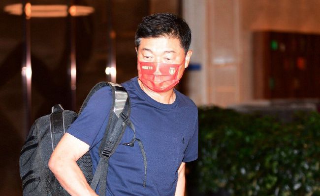 影后热门朱丽安·摩尔红色礼裙美艳；瑞茜·威瑟斯彭、罗莎曼德·派克白色连身裙优雅简约；菲丽希缇·琼斯、玛丽昂 第53届台湾电影金马奖 2016-11-11 荣誉，因此被誉为华语电影的奥斯卡。