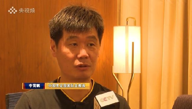 这部姜文自编自导的处女作《阳光灿烂的日子》，早前就曾经被《时代周刊》评为“九五年度全世界十大最佳电影 FIRST青年电影展 姜文：导演不该管片子卖不卖钱 2015-07-26 2015年7月25日晚19:00，西宁星美影城5厅迎来姜文导演处女作《阳光灿烂的日子》4k修复版放映，青年导演们争相到场观影。