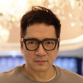 《浴血黑帮》宣布推出续集剧集 10 德鲁·斯特鲁赞去世 曾为《哈利·波特》设计海报 独家专访 王鹤润专访 | “见山是山” 从演自己到成为角 宋木子专访|从“献声”到“参演”的圆梦之旅 明星写真 去写真频道 王俊凯盛夏光年大片 展现一纪成长轨迹与艺术 啪姐性感登封！